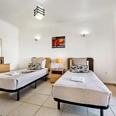 Sunshine By Interhome * Albufeira